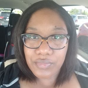 Meet your Posher, Jhenene